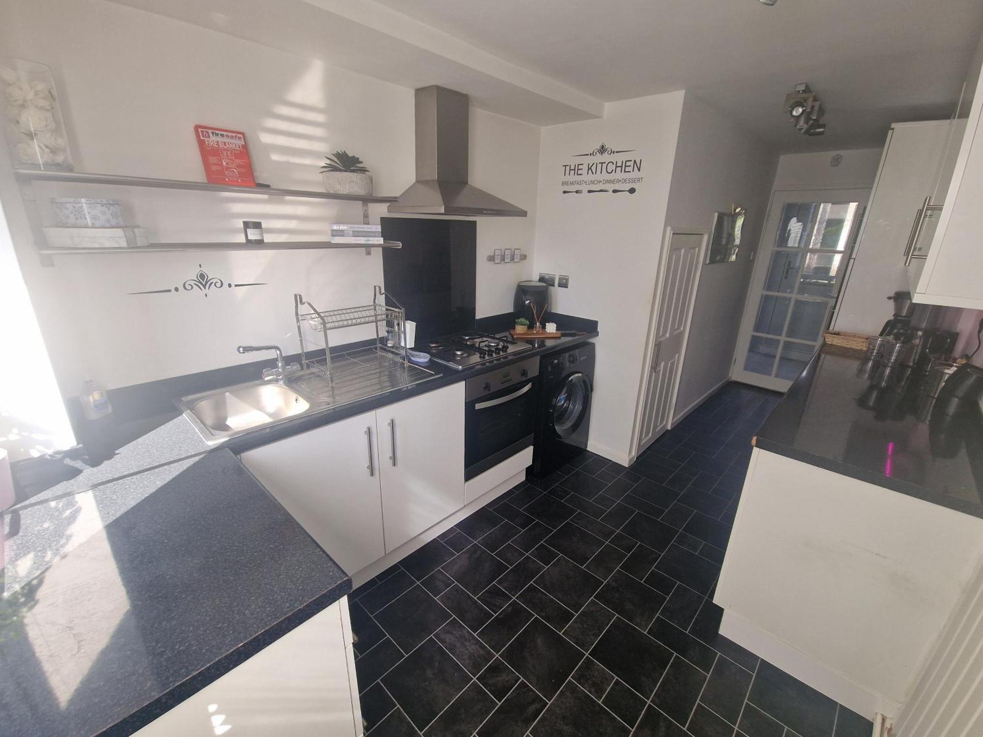 리즈 Stylish & Modern 2 Bed House With Free Parking Leeds 아파트 외부 사진