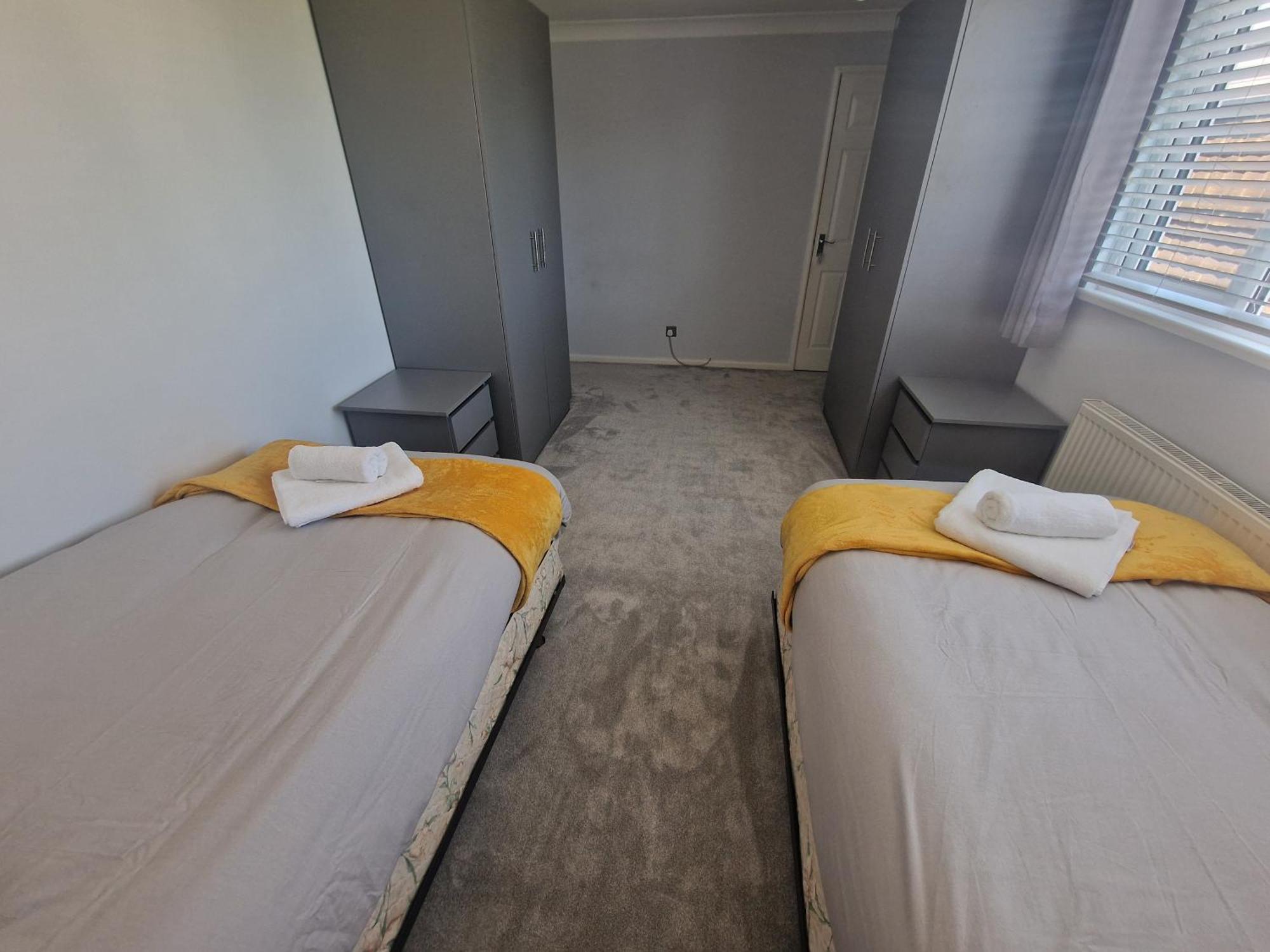 리즈 Stylish & Modern 2 Bed House With Free Parking Leeds 아파트 외부 사진