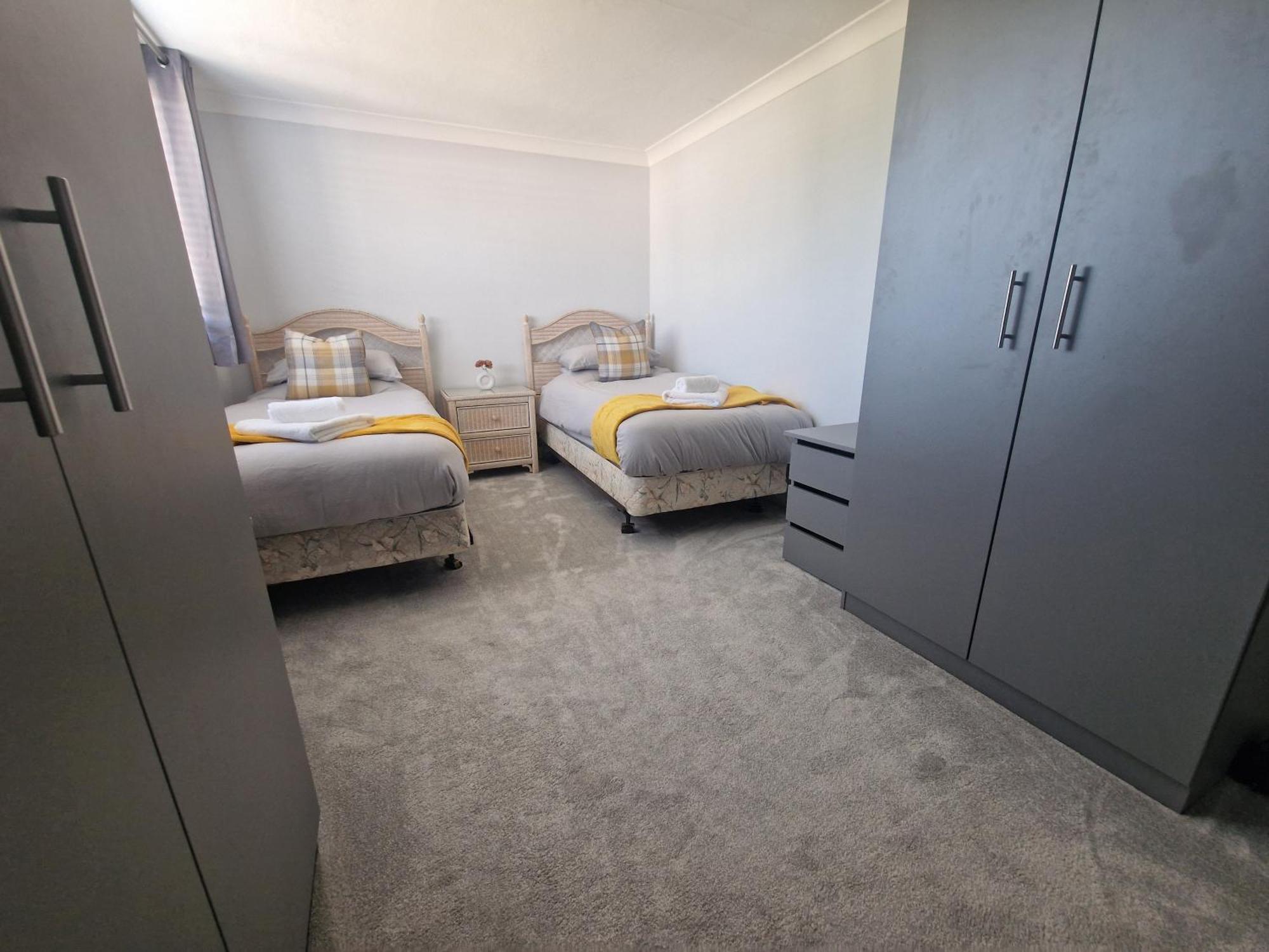 리즈 Stylish & Modern 2 Bed House With Free Parking Leeds 아파트 외부 사진