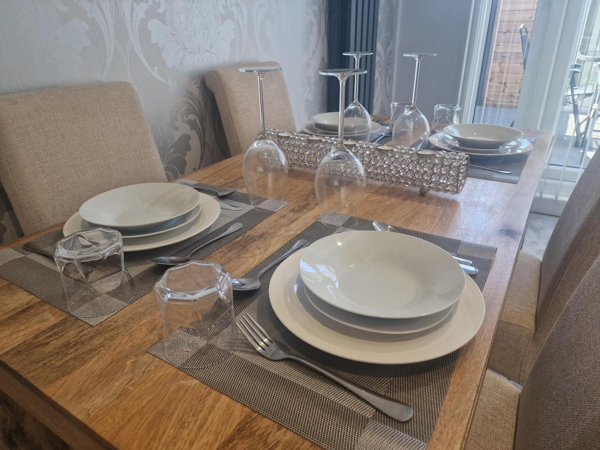 리즈 Stylish & Modern 2 Bed House With Free Parking Leeds 아파트 외부 사진